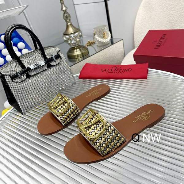 Picture of Valentino Slippers _SKUValentinosz35-40NW080271
